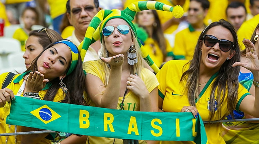 ২০২৬ বিশ্বকাপে ভিসা নিষেধাজ্ঞায় পড়তে পারেন ব্রাজিলিয়ান সমর্থকেরা