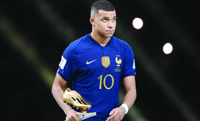 গোল্ডেন বুট পেলেন এমবাপ্পে