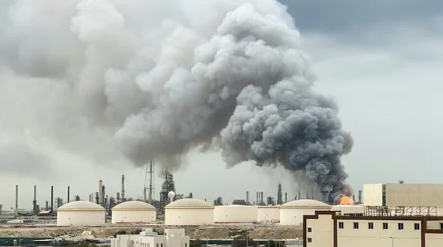 বাহরাইনের প্রধান তেল শোধনাগারে হামলা