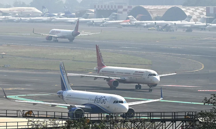 মধ্যপ্রাচ্যে সীমিত ফ্লাইট পুনরায় চালু করবে ভারতীয় বিমান সংস্থা