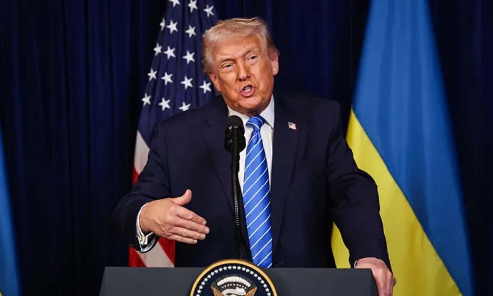 ইরানি জনগণকে ক্ষমতা দখলের আহ্বান ট্রাম্পের