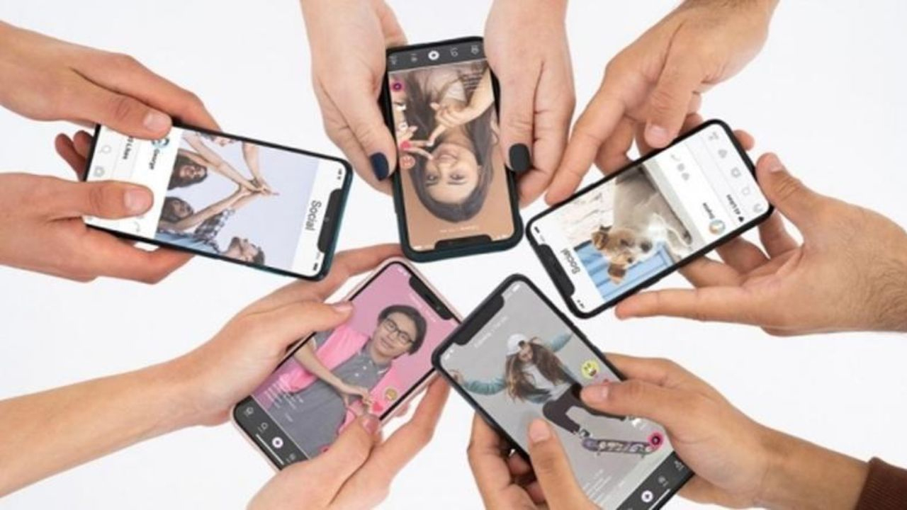 সোশ্যাল মিডিয়া ব্যবহারে সর্বনিম্ন বয়স ১৬ করার পরিকল্পনা