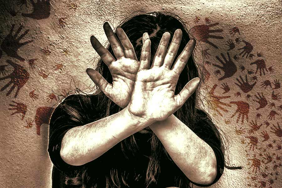 লাকসামে সৎ পিতার বিরুদ্ধে কিশোরীকে যৌন হয়রানির অভিযোগ