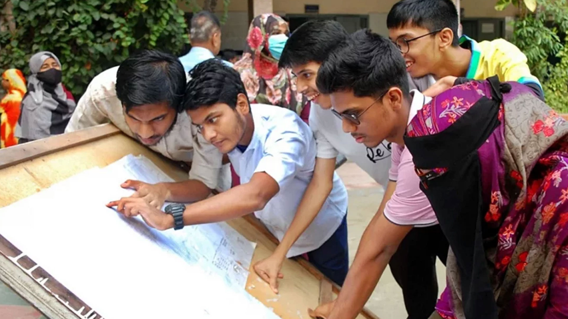 ১৫ শতাংশ কমেছে পাসের হার