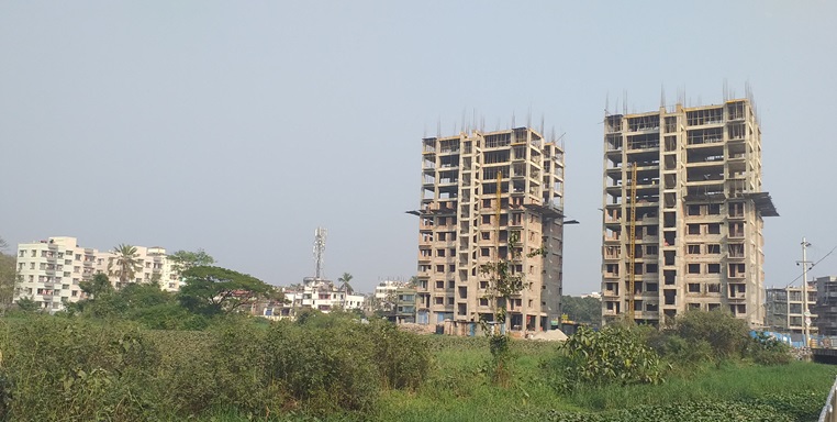 একে একে ভরাট হচ্ছে কুমিল্লা নগরের পুকুর ও দিঘি