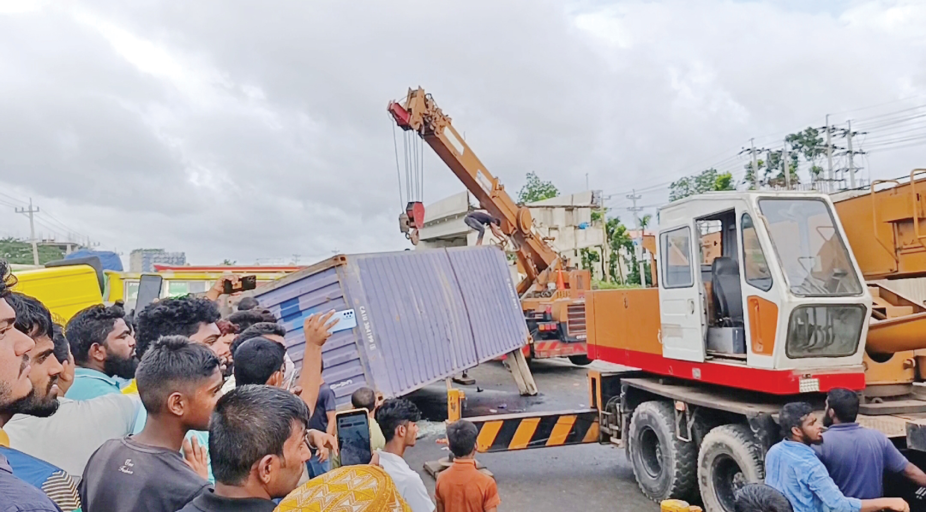 ৯ মাসে ৫২৫ জনের প্রাণহানি