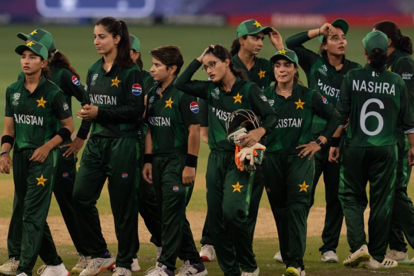 ডিসেম্বরে বাংলাদেশ সফরে আসছে পাকিস্তান