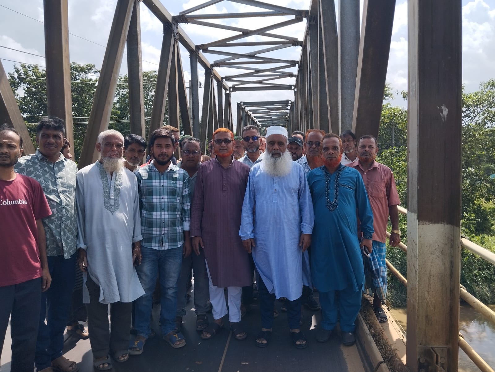 এমপি হওয়ার আগেই গোমতী নদীর চাঁনপুরে আরেকটি বেইলি সেতু নির্মাণ করছেন মনিরুল হক চৌধুরী