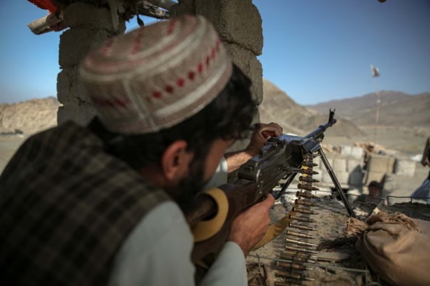 আফগানিস্তানে পাকিস্তানের হামলা, নিহত ৪১৫