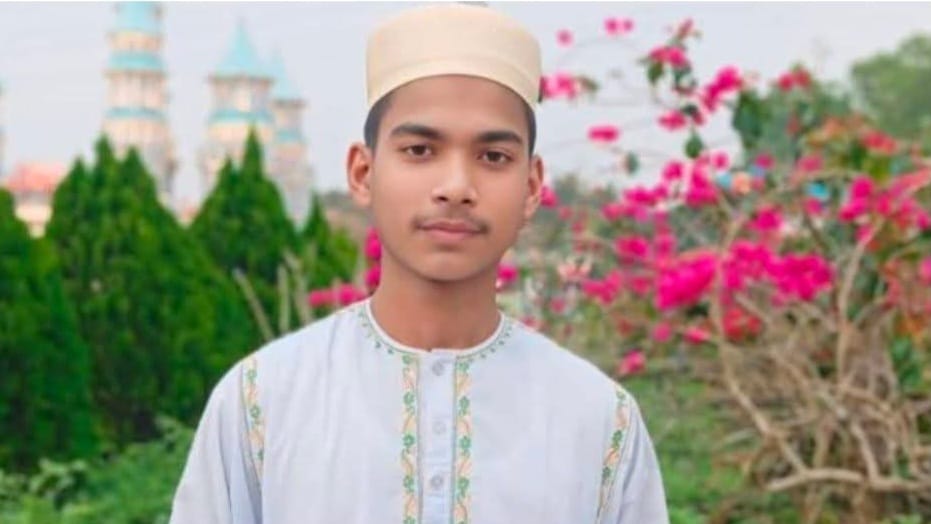 দাউদকান্দিতে কাভার্ডভ্যানের ধাক্কায় মাদ্রাসায় পড়ুয়া ছাত্র নিহত