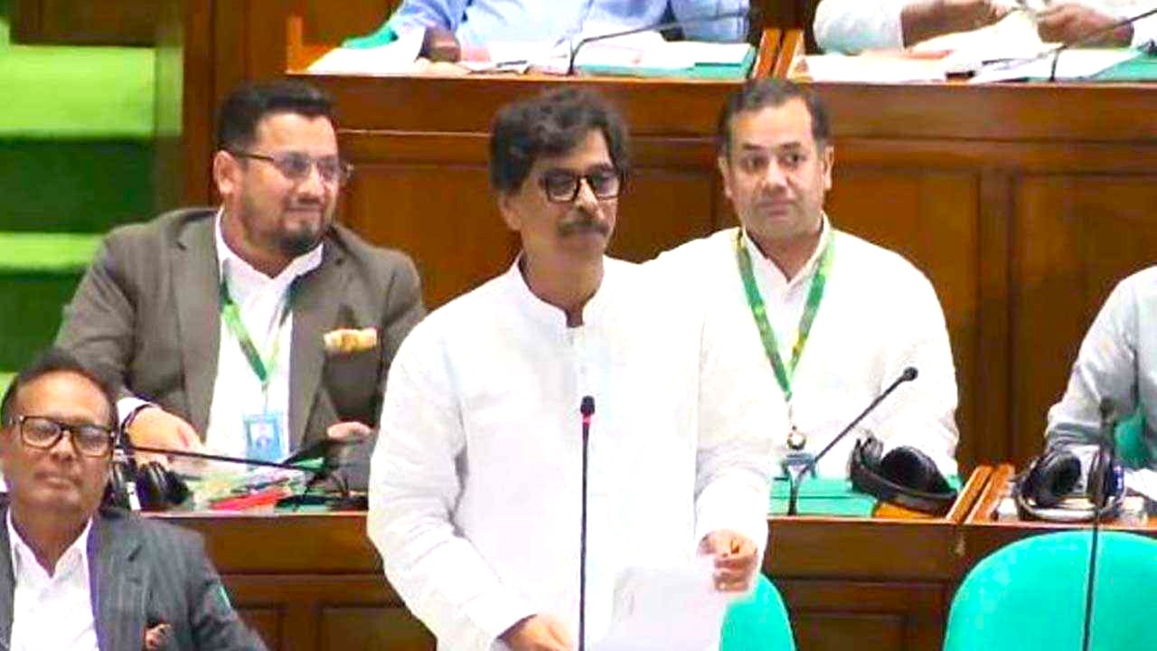 অনিয়ম করলে ডিলারশিপ বাতিল, দলীয় পরিচয়ে ছাড় নয়: কৃষিমন্ত্রী