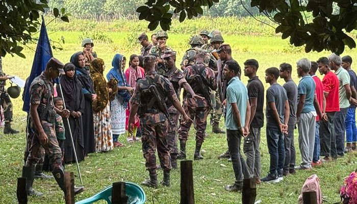 চৌদ্দগ্রাম সীমান্ত দিয়ে ১৯ বাংলাদেশিকে ফেরত পাঠাল বিএসএফ