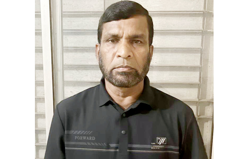 সদর দক্ষিণে আওয়ামী লীগ নেতা গ্রেপ্তার