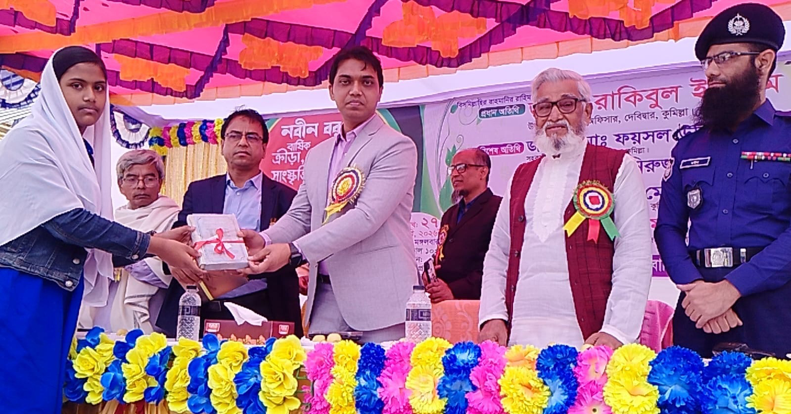 দেবীদ্বারে বাল্যবিয়ে প্রতিরোধে শিক্ষার্থী-অভিভাবকদের দৃঢ় অঙ্গীকার