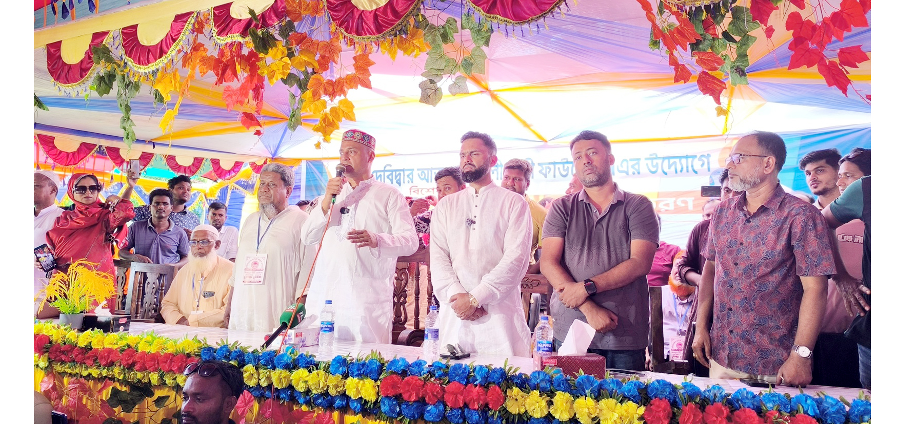 আওয়ামীলীগ ক্ষমতায় গেলে লুটপাট করে আর বিএনপি ক্ষমতায় গেলে জনগনের সেবা করে :  উদবাতুল বারী আবু