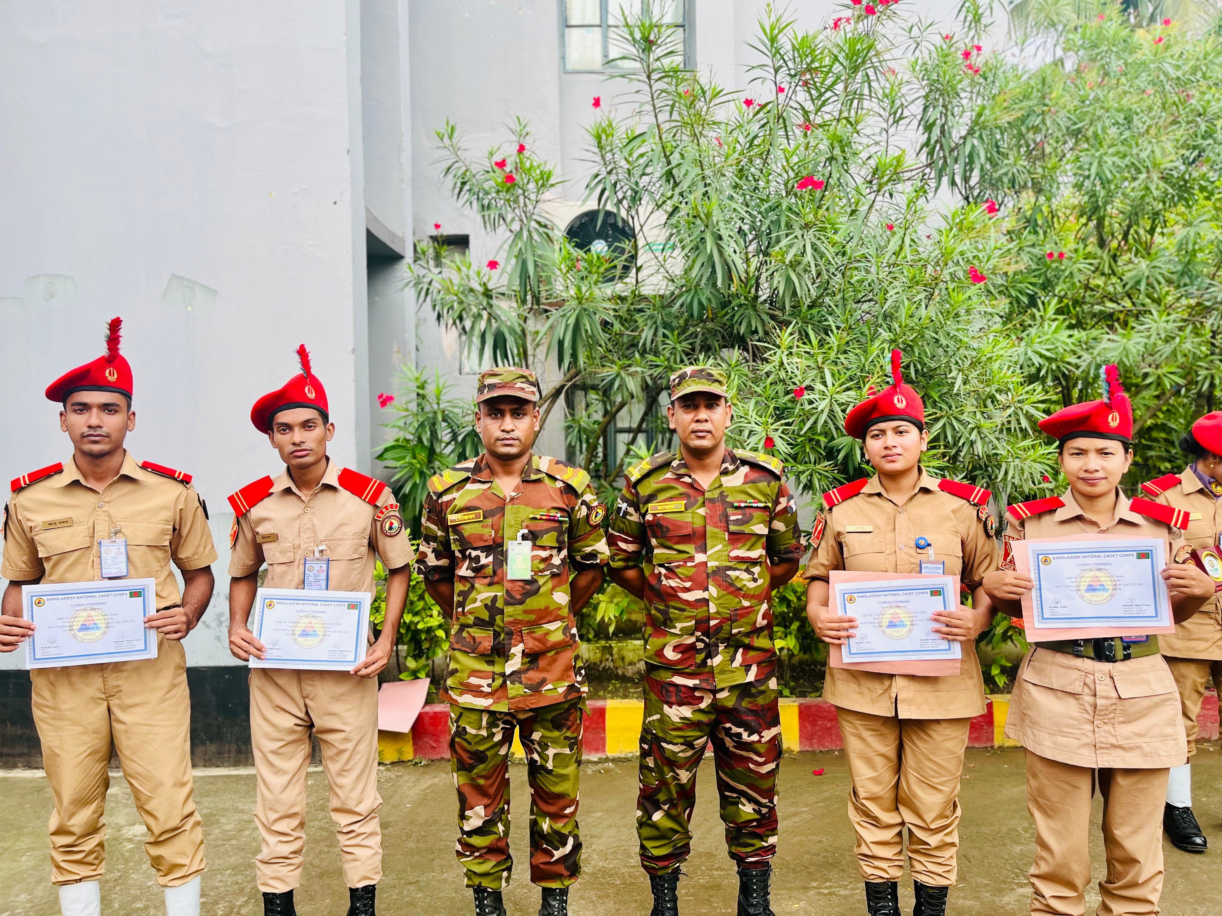 কুমিল্লা বিশ্ববিদ্যালয় বিএনসিসি ক্যাডেটদের ব্যান্ড প্রশিক্ষণ কোর্সে সনদ অর্জন