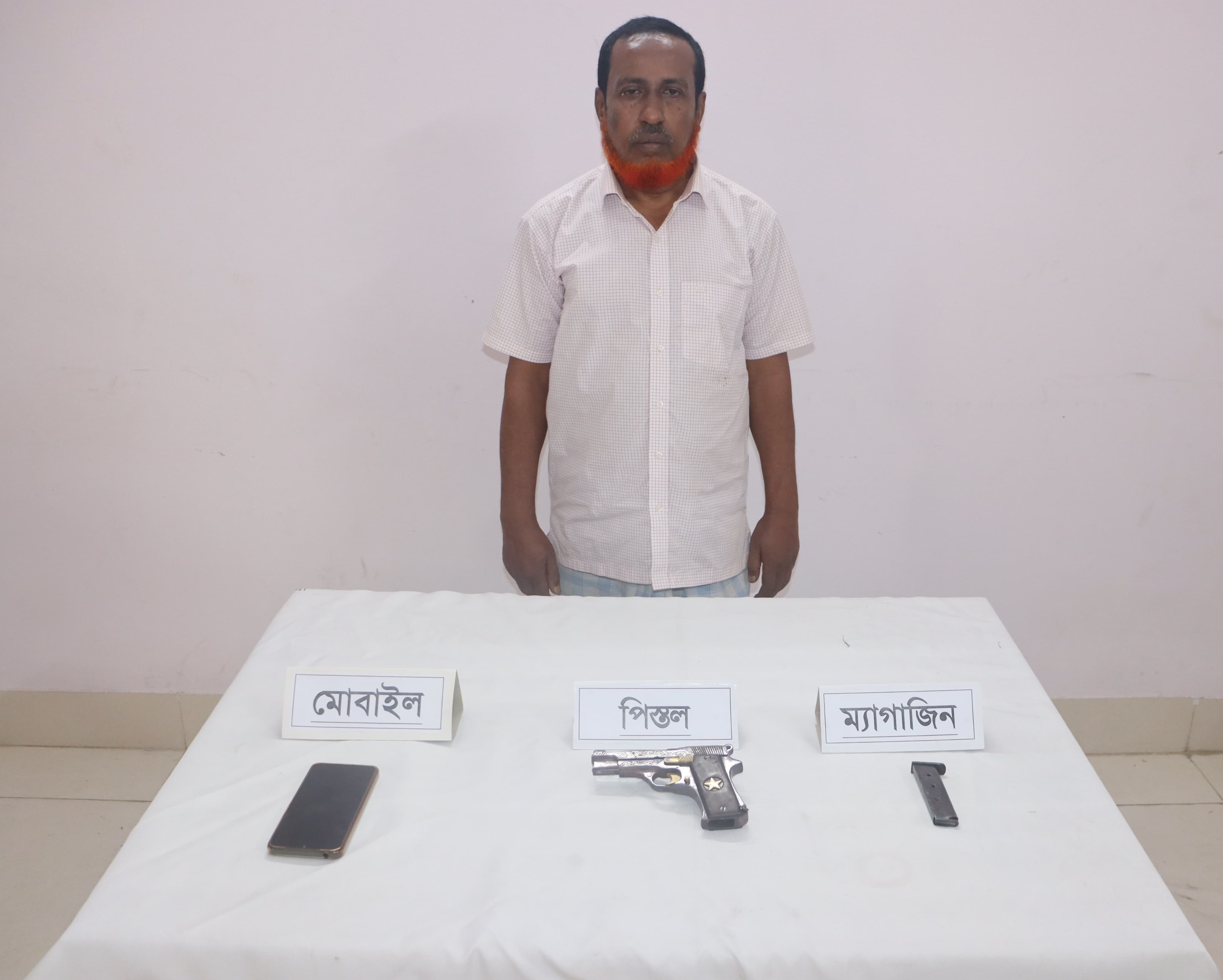 কুমিল্লায় বিদেশি পিস্তলসহ বিএনপির সাধারণ সম্পাদক গ্রেফতার