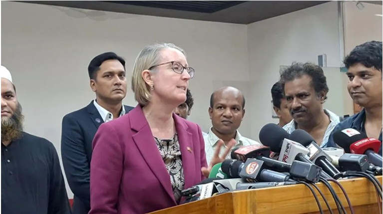 নিরপেক্ষ নির্বাচনের জন্য সব ধরনের সহায়তা দিতে চায় ব্রিটেন