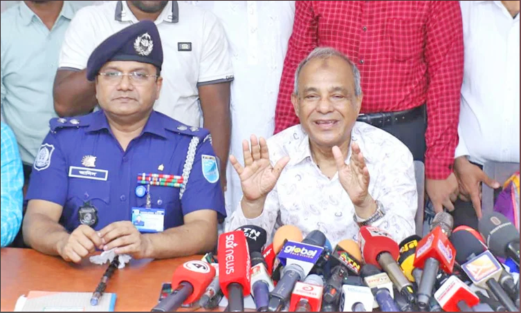 আগামী নির্বাচনে তরুণ ভোটারদের জন্য থাকবে আলাদা বুথ : স্বরাষ্ট্র উপদেষ্টা