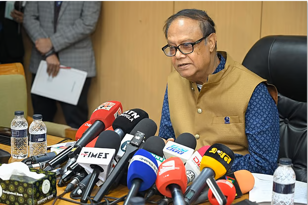 একীভূত ৫ ব্যাংকের গ্রাহকদের সুখবর দিলেন গভর্নর