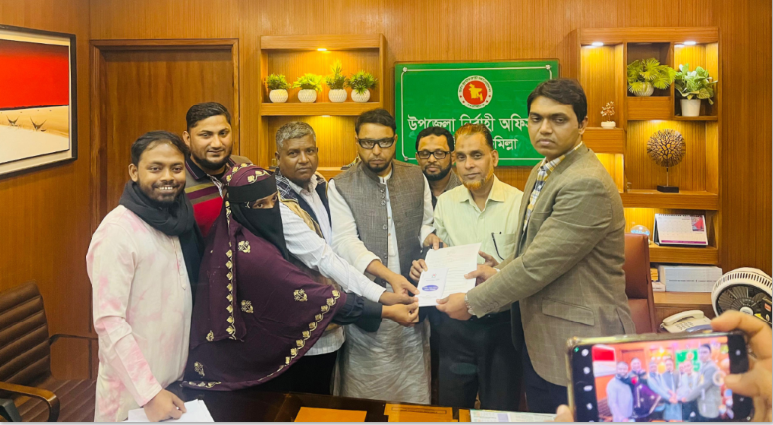 কুমিল্লা-৪ (দেবীদ্বার) আসনে হাসনাত আব্দুল্লাহর পক্ষে মনোনয়নপত্র সংগ্রহ