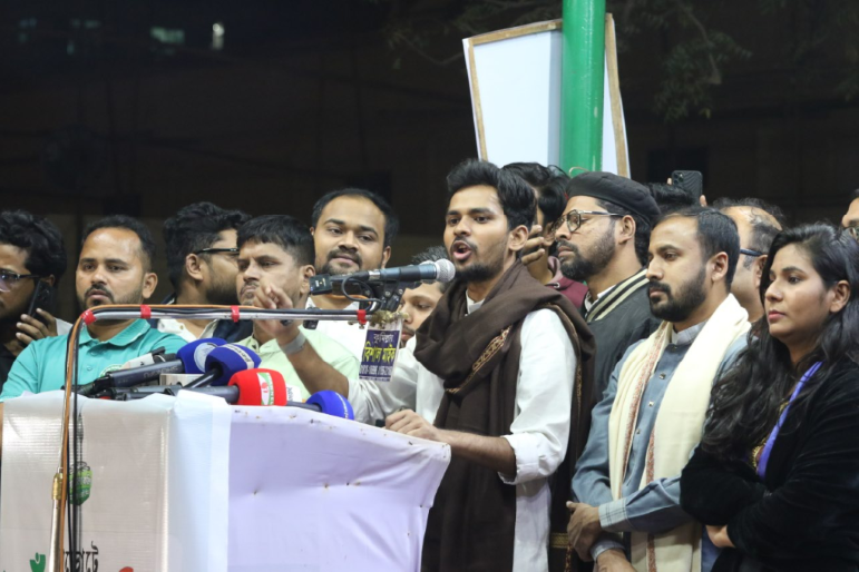 নারীদের ওপর হামলা হলে আমরা তাদের প্রতিহত করব: আসিফ মাহমুদ সজীব ভূঁইয়া