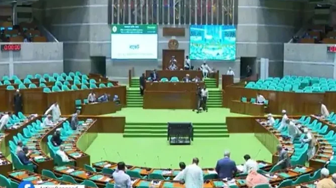 সংসদে ২০২৬-২৭ অর্থবছরের ৯ লাখ ৩৮ হাজার কোটি টাকার বাজেট পাস
