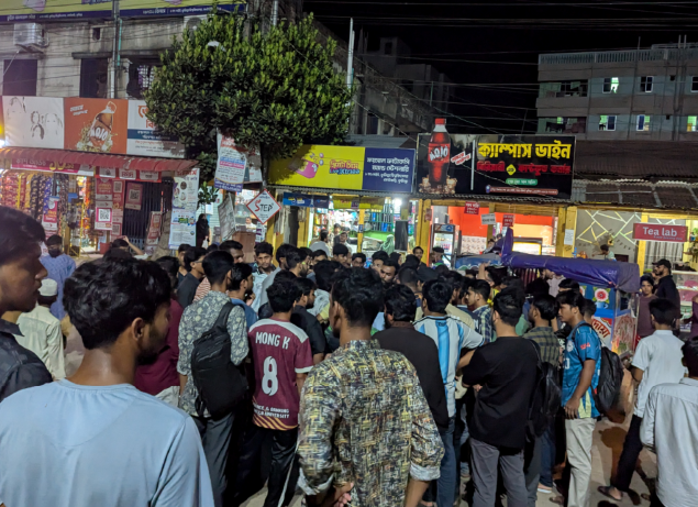 বাসের সিটে বসা নিয়ে চড়, সিনিয়র- জুনিয়র দ্বন্দ্ব নিরসন প্রক্টর অফিসে