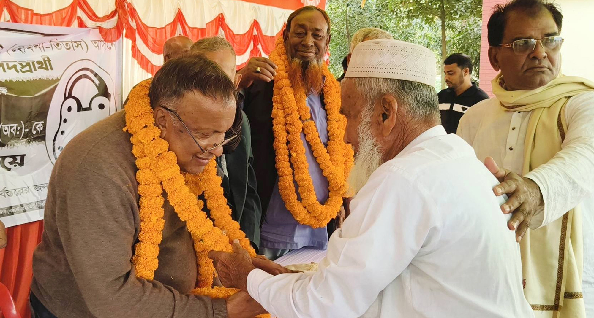 তিতাসে পাড়ায় পাড়ায়  নির্বাচনী আমেজ