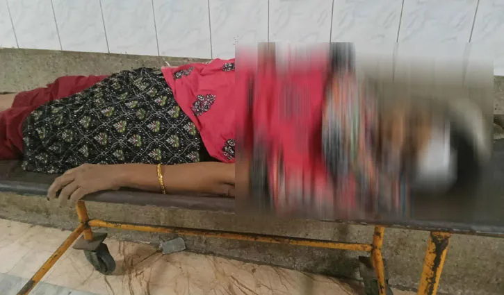 নির্মাণাধীন ভবন থেকে ইট পড়ে নারী নিহত