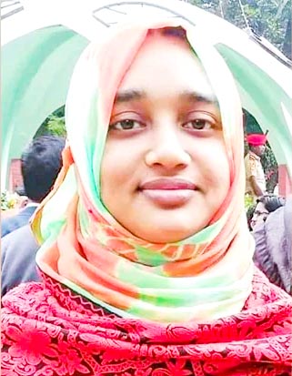 ইসলামী বিশ্ববিদ্যালয়ের সমাজকল্যাণ বিভাগের সভাপতি আসমা সাদিয়া রুনাকে ছুরিকাঘাত করে হত্যা করেছেন একই বিভাগের কর্মচারী