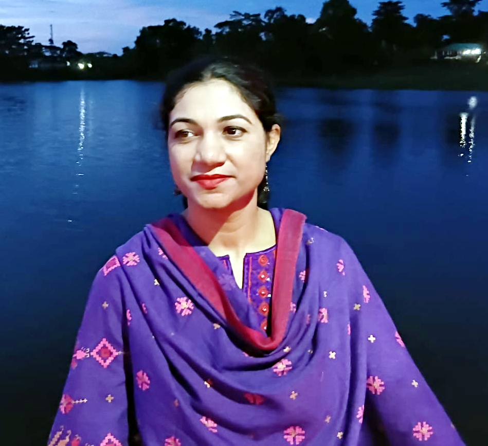 লাইফ ইজ নট  অ্যা ব্যাড অফ রোজেস!
