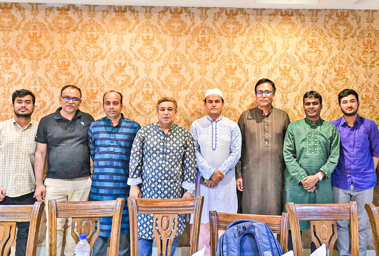 শাহজালাল বিজ্ঞান ও প্রযুক্তি বিশ্ববিদ্যালয় সাংবাদিক ফোরাম ঢাকার ইফতার মাহফিল অনুষ্ঠিত