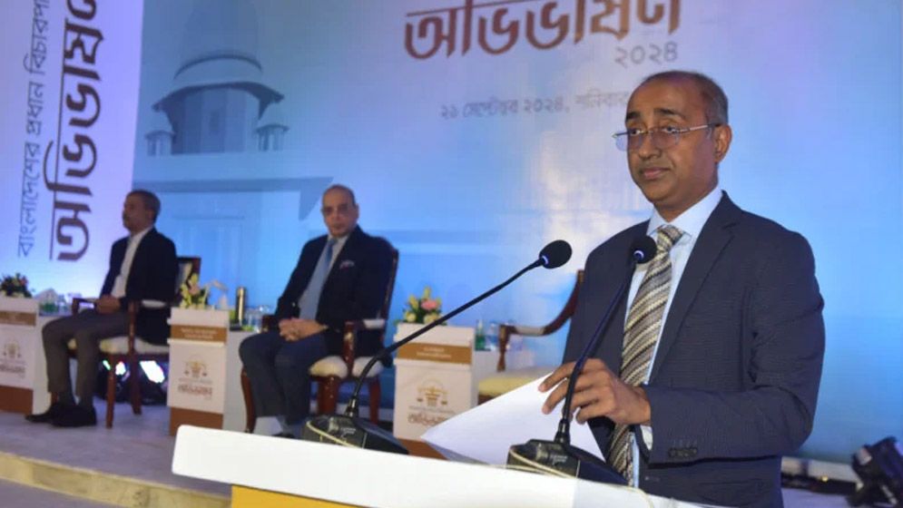 বিচার বিভাগের দুর্নীতির সব শিকড় তুলে ফেলতে চাই: আইনমন্ত্রী