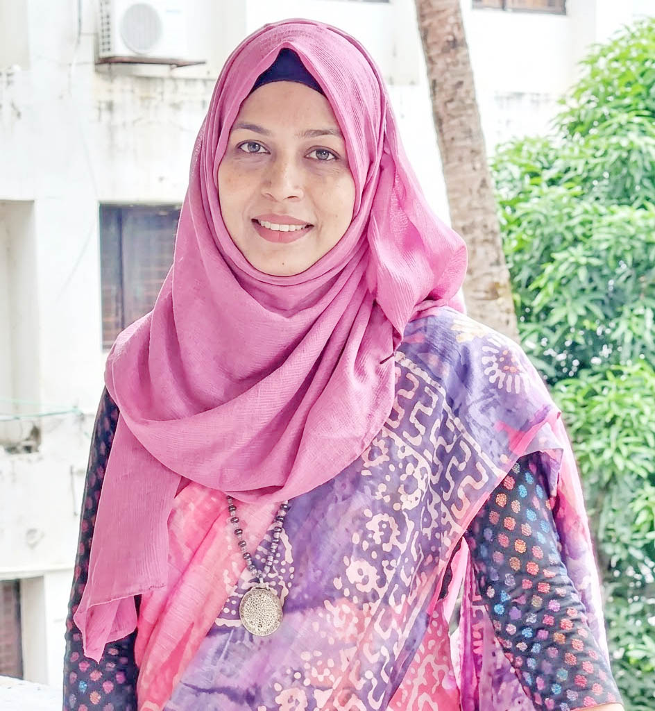 কুমিল্লা বিশ্ববিদ্যালয়ের সুনীতি শান্তি হলের প্রভোস্ট পরিসংখ্যান বিভাগের সহকারী অধ্যাপক আফরিনা আক্তার মিশু
