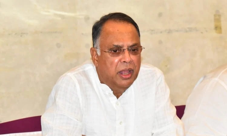 দেশে তেলের সরবরাহ স্বাভাবিক আছে: জ্বালানিমন্ত্রী