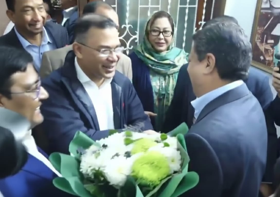 তারেক রহমানের সঙ্গে দেখা করেছেন জাকারিয়া তাহের সুমন