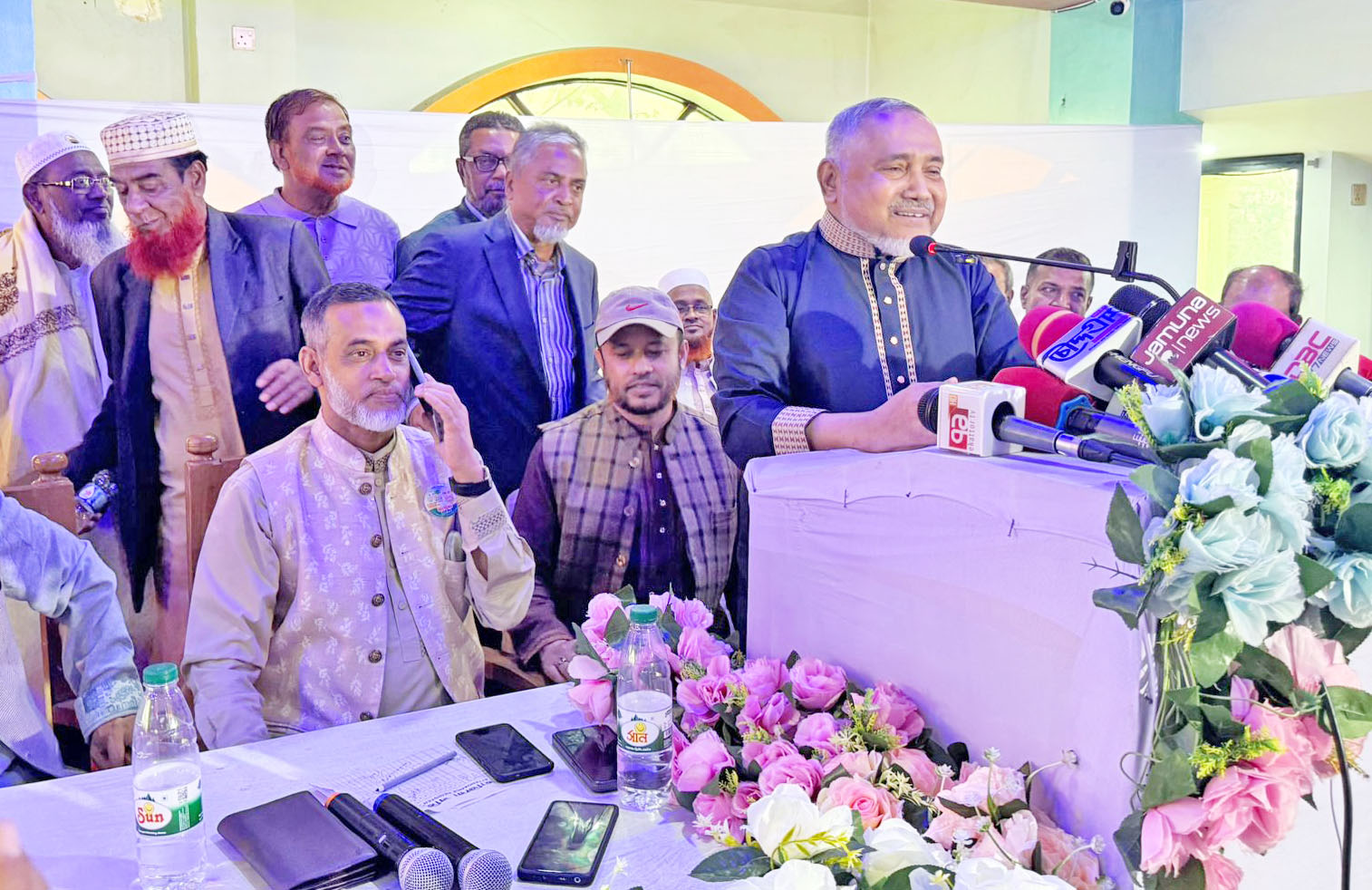 আগামীতে ১০ দলীয় জোট সরকার গঠন করবে: ডা. তাহের