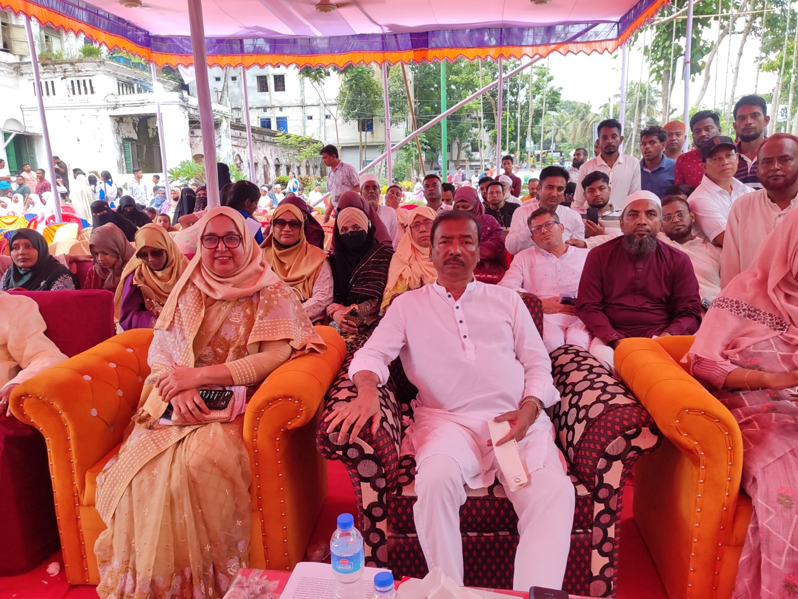 নওয়াব ফয়জুন্নেছার বাড়ি সংরক্ষণে আরও যত্নবার হওয়ার তাগিদ