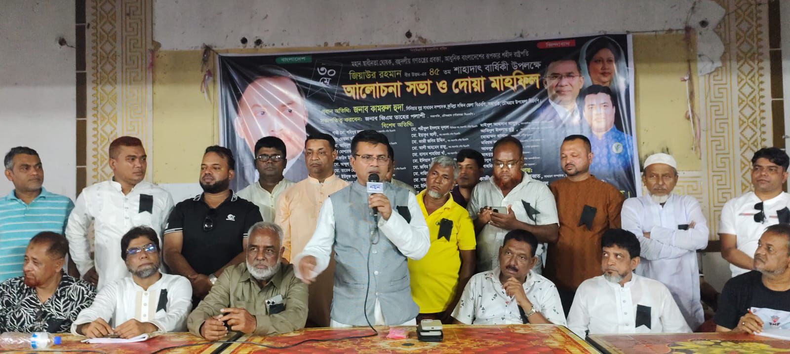 এদের হাত ভেঙে দেন: কামরুল হুদা