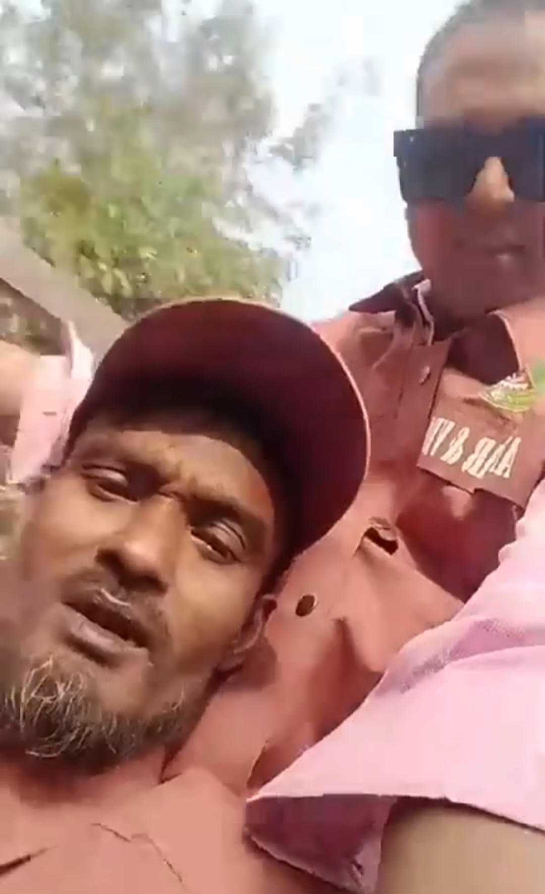 প্রত্যাহার দুই আনসার সদস্য