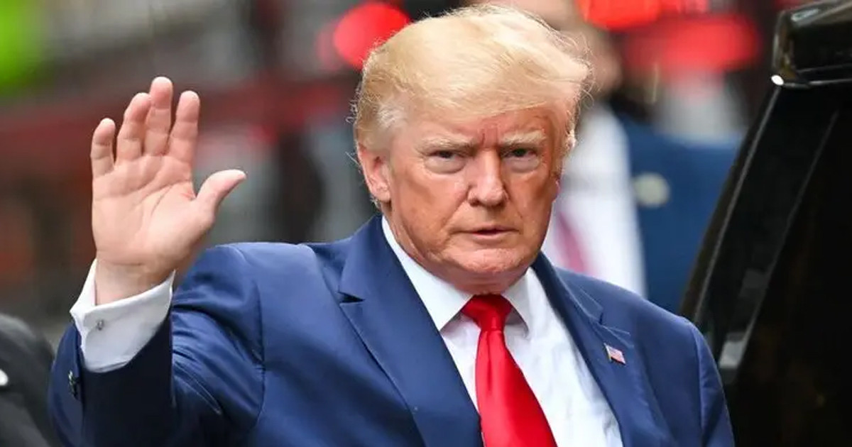 ভেনেজুয়েলার ভারপ্রাপ্ত প্রেসিডেন্ট হিসেবে নিজেকে ঘোষণা ট্রাম্পের