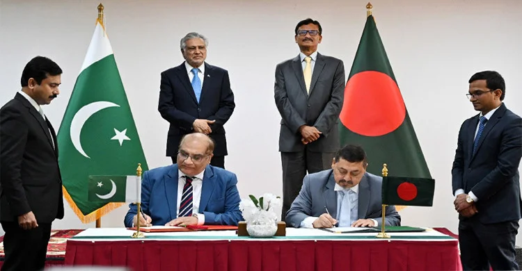 বাংলাদেশ-পাকিস্তানের মধ্যে ছয় চুক্তি-সমঝোতা সই