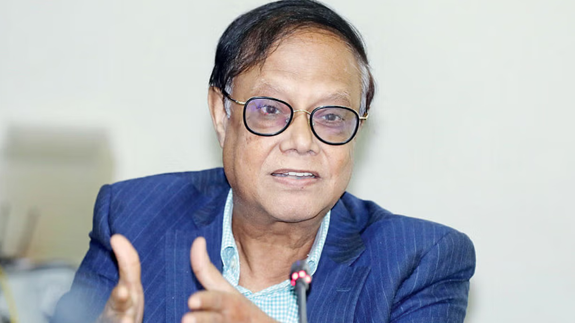 রাজনীতি স্থিতিশীল থাকলে অর্থনীতি আরও ভালো চলবে : গভর্নর