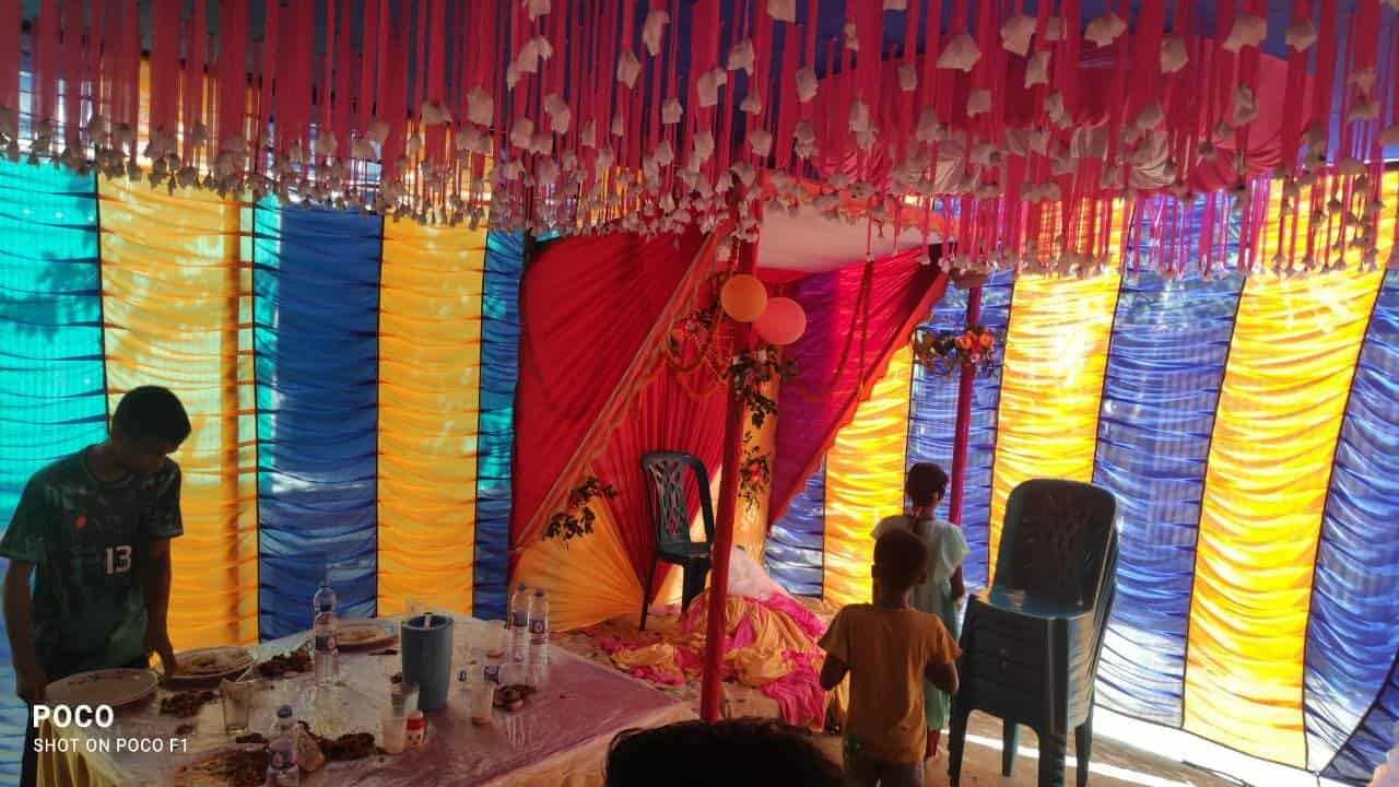 ব্রাহ্মণপাড়ায় প্রশাসনের উপস্থিতিতে টের পেয়ে বর-কনে উধাও