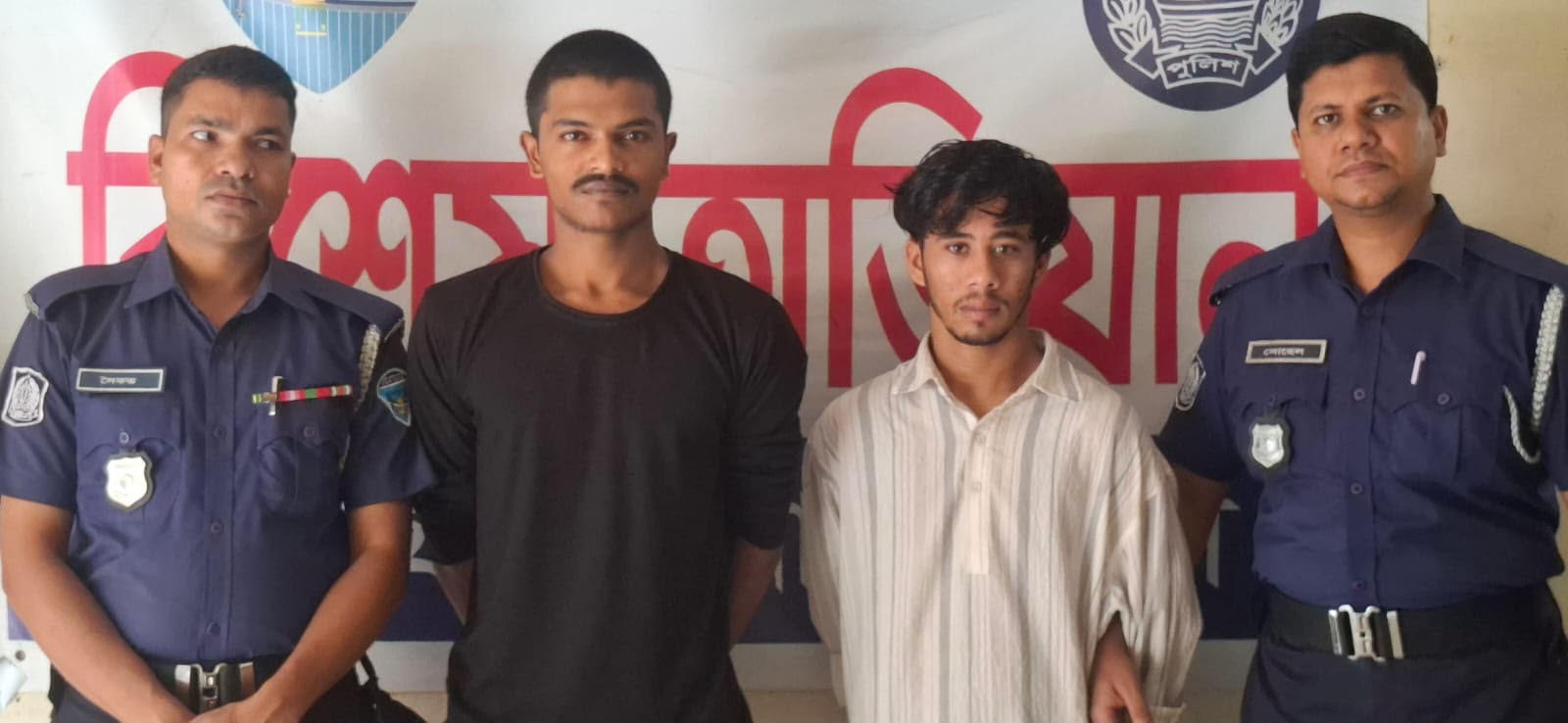 চৌদ্দগ্রামে কিশোর গ্যাংয়ের দুই নেতা গ্রেপ্তার