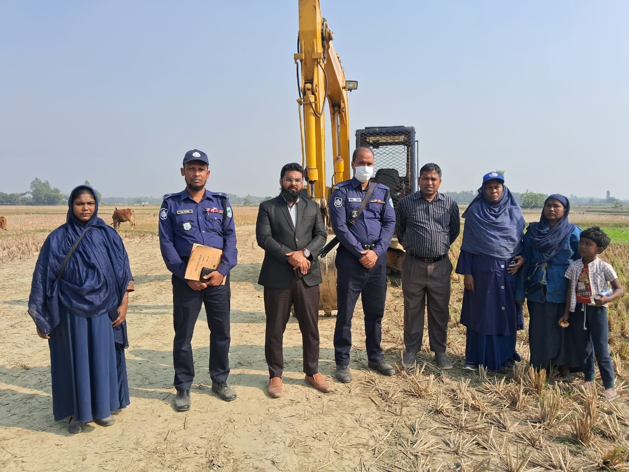 মাটি কেটে ইটভাটায় নেওয়ায় ৩ লাখ টাকা জরিমানা