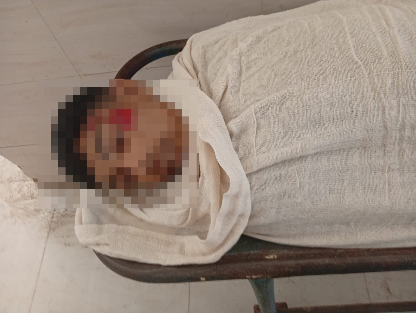 চৌদ্দগ্রামে মোটর সাইকেল থেকে ছিটকে পড়ে কিশোর নিহত