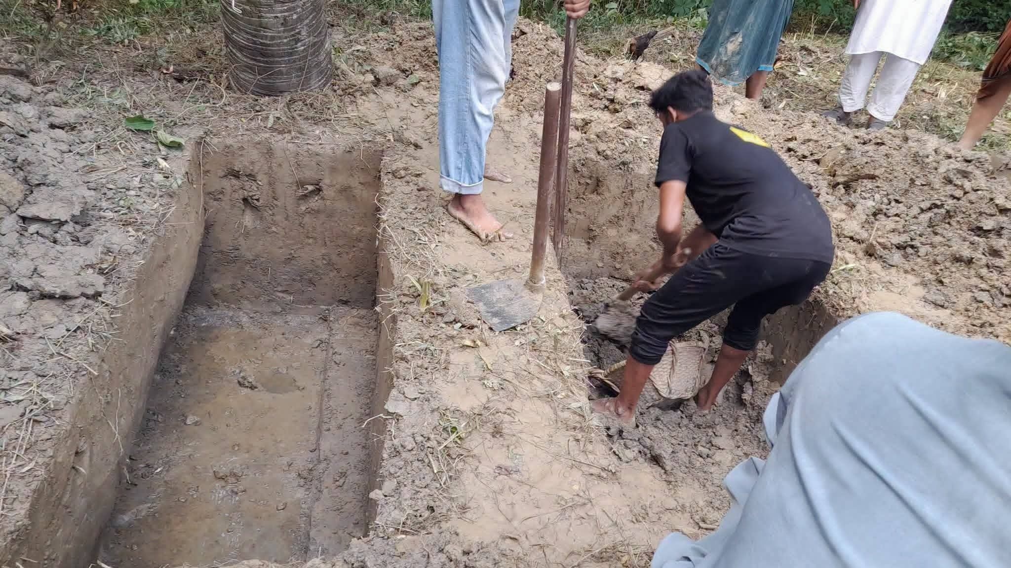 চান্দিনায় স্বামীর মৃত্যুর এক ঘণ্টা পর স্ত্রীরও মৃত্যু