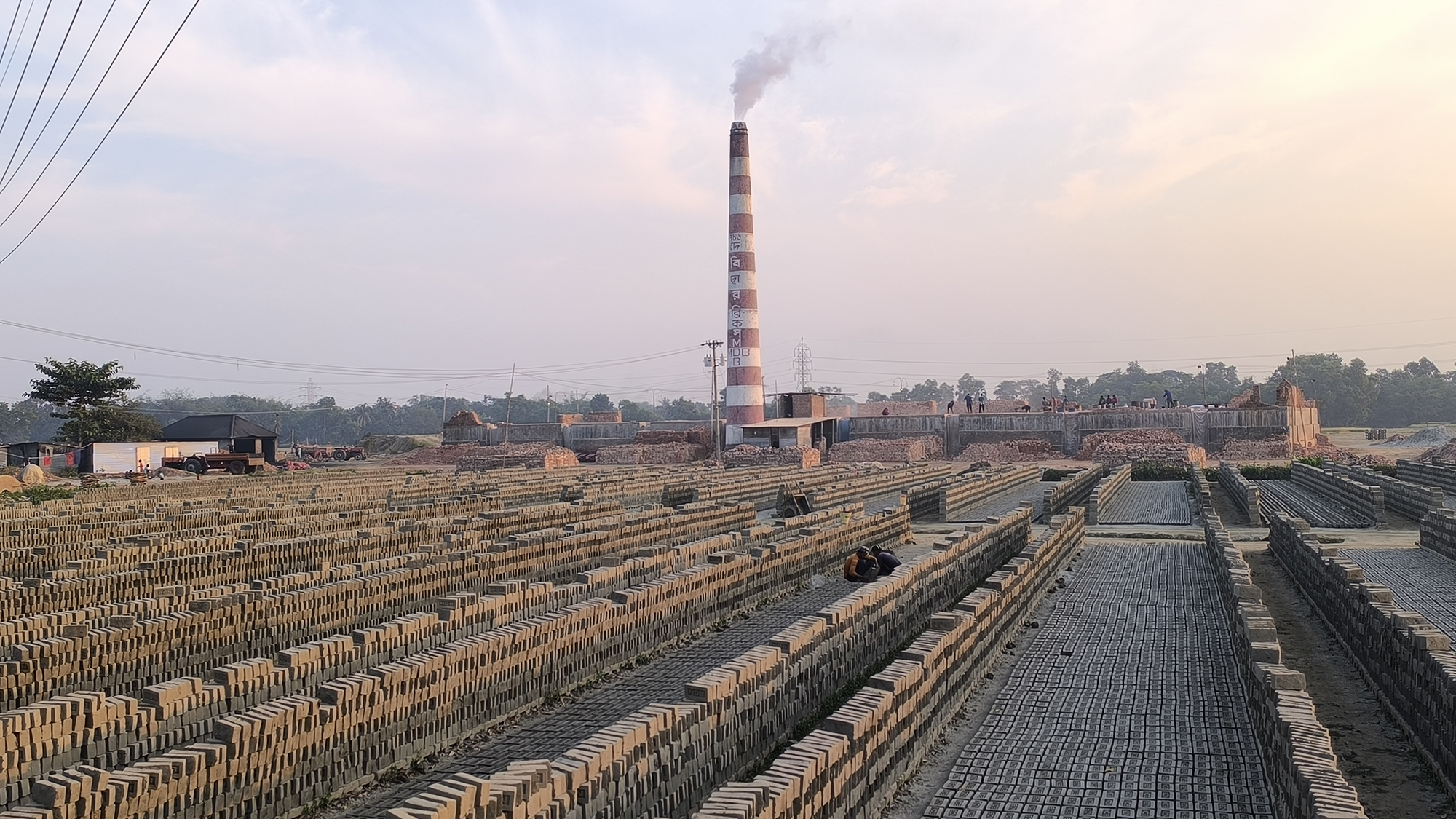 দেবীদ্বারে ২২টি ইটভাটার মধ্যে ১৫টির নেই ছাড়পত্র